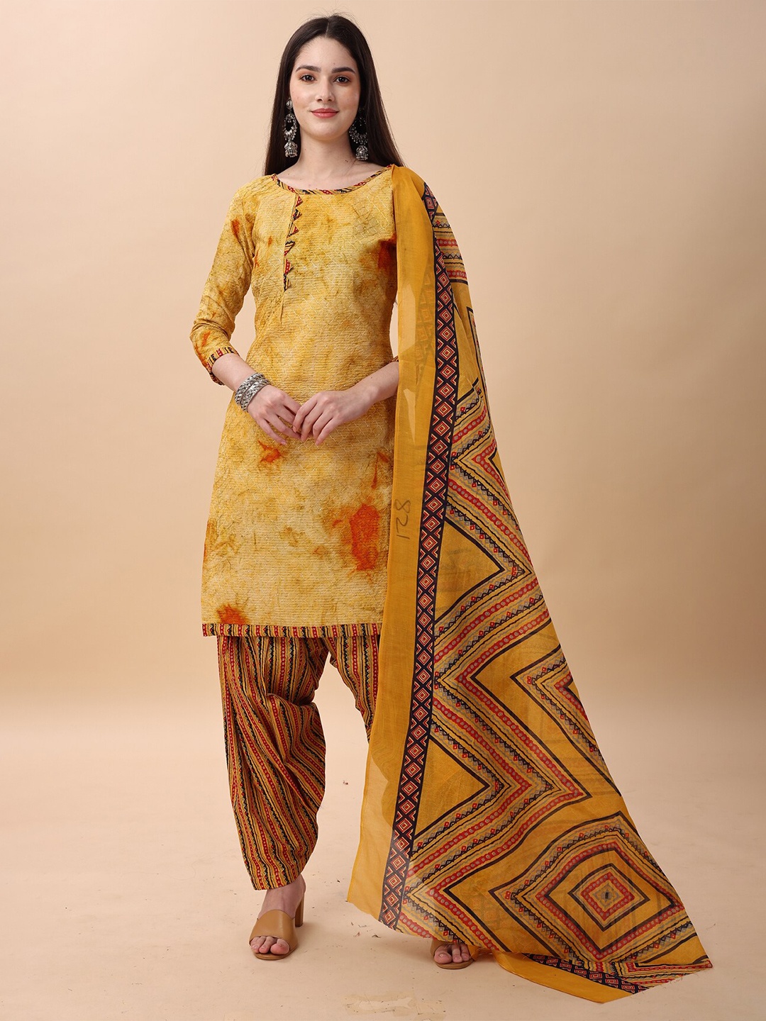 

Rajnandini Abstract Printed Pure Cotton Unstitched Dress Material, Yellow