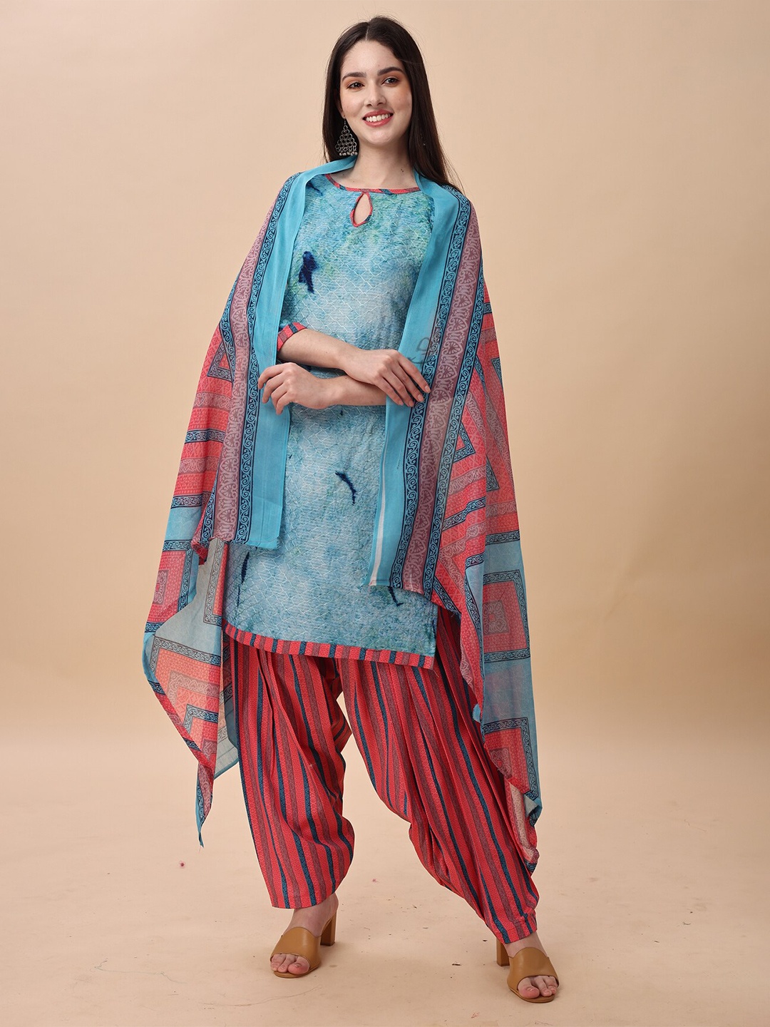 

Rajnandini Abstract Printed Pure Cotton Unstitched Dress Material, Blue