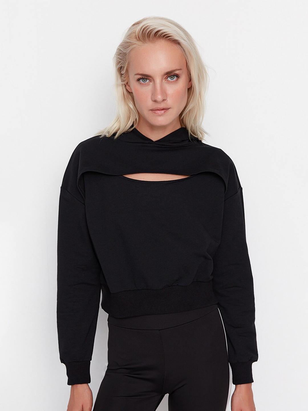 

Trendyol Women Hooded Sweatshirt, Black