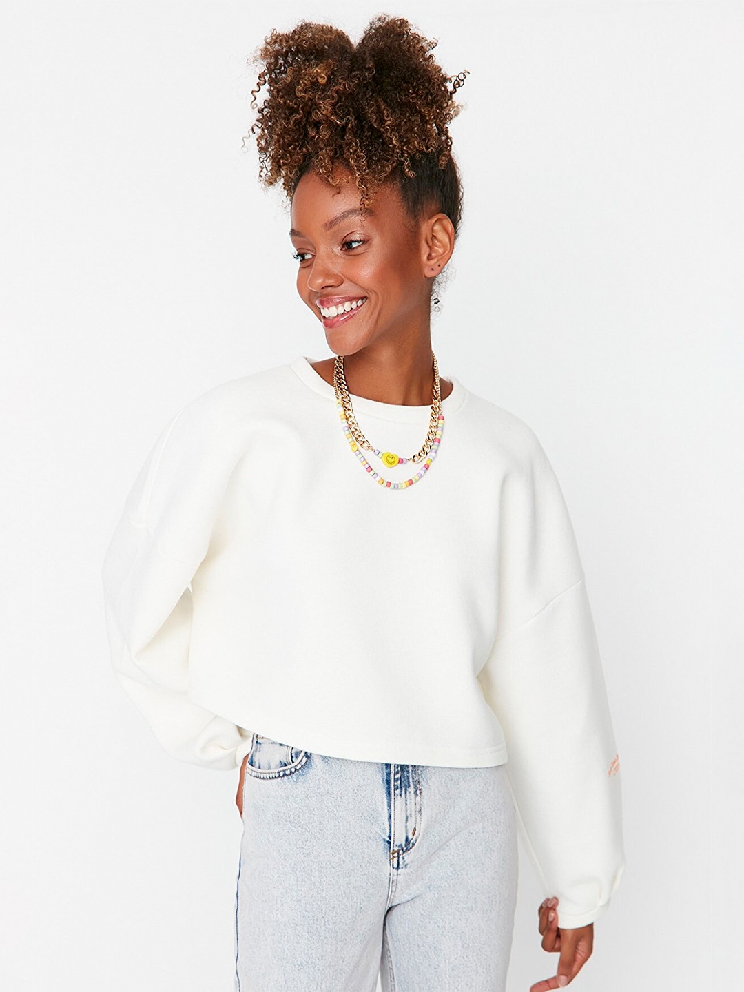

Trendyol Women Round Neck Pullover Sweatshirt, Off white