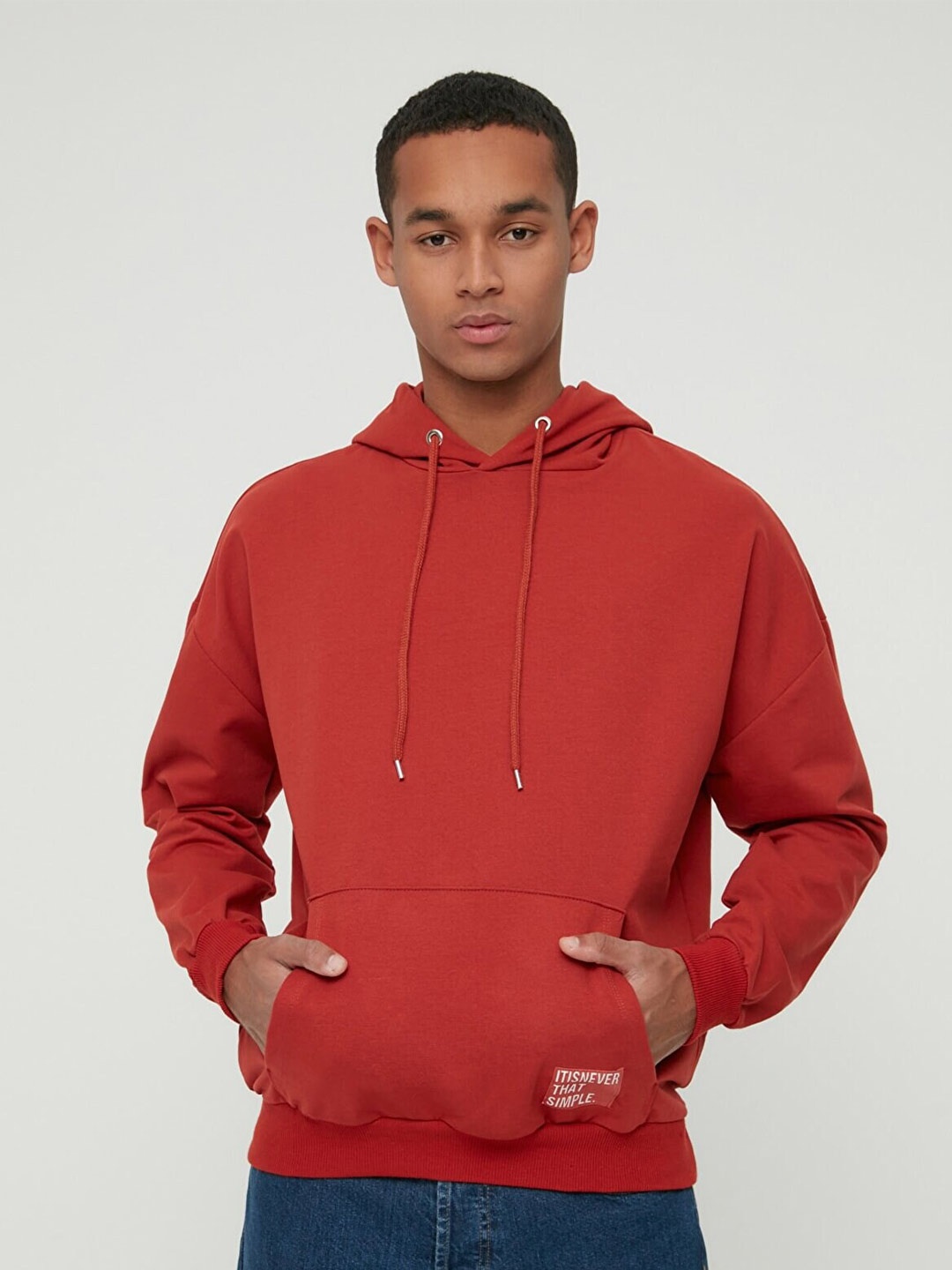 

Trendyol Men Hooded Sweatshirt, Red