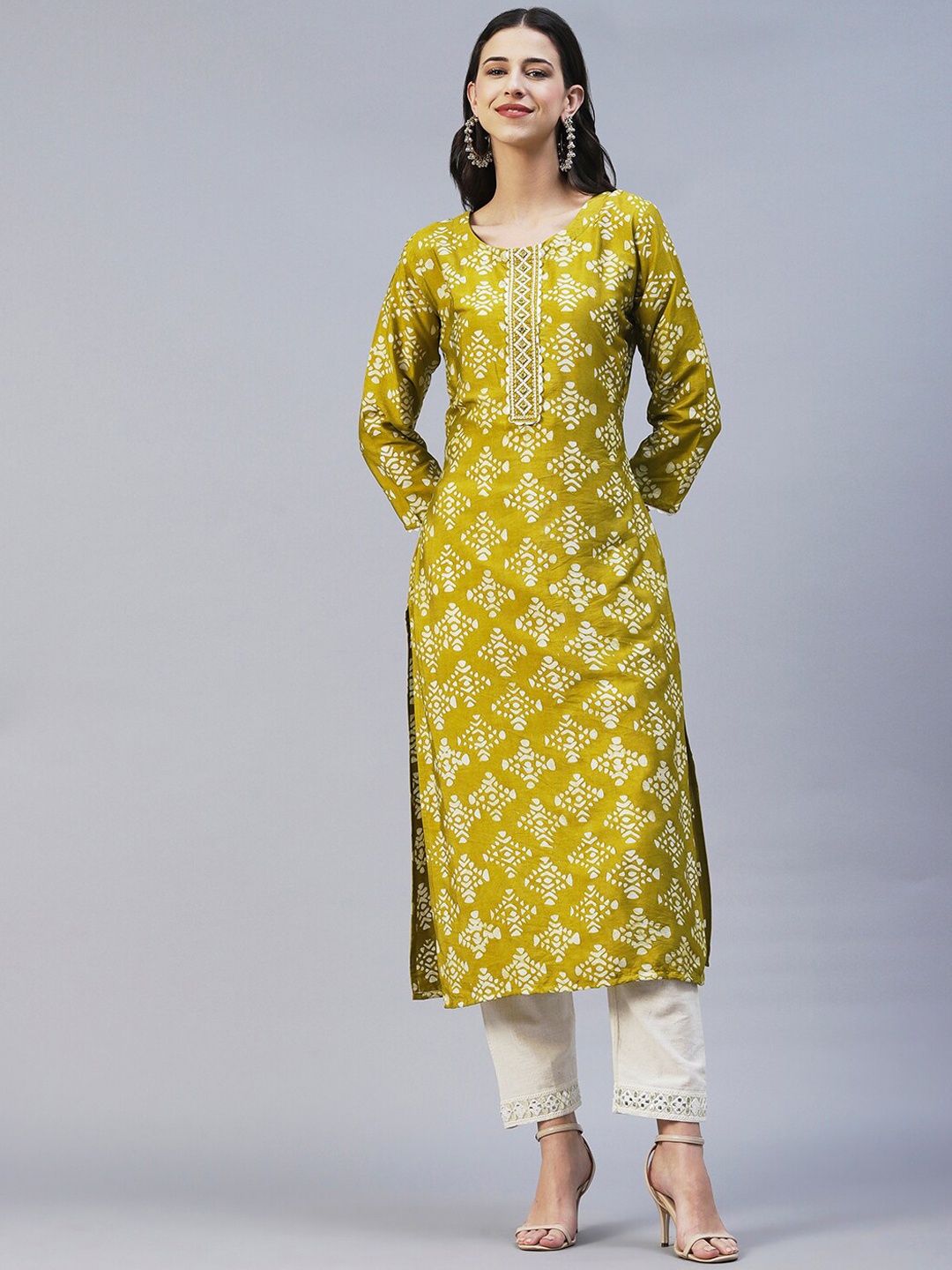 

FASHOR Women Printed Round Neck Straight Fit Kurta, Green