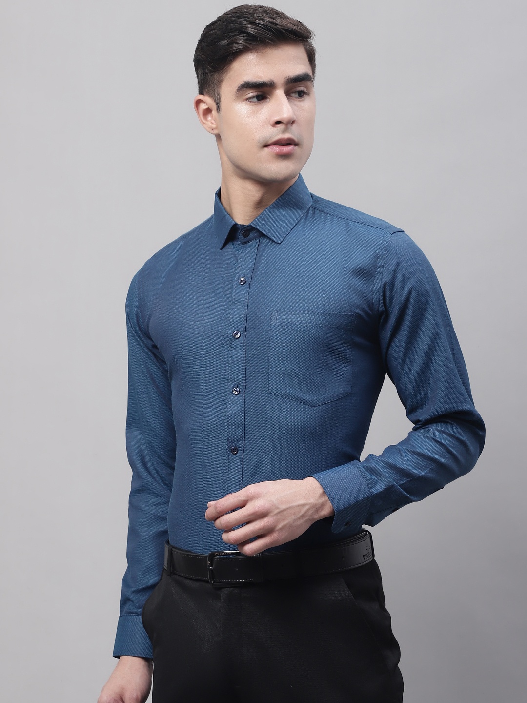 

Style Quotient Men Solid Self Design Polycotton Regular Fit Formal Shirt, Blue
