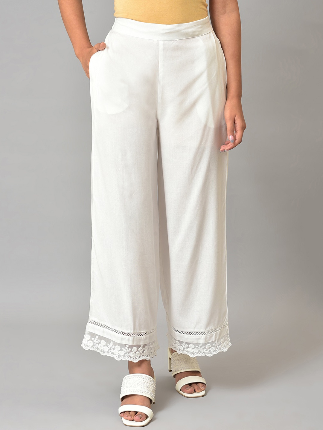 

W Women Regular Fit Mid-Rise Parallel Trousers, White