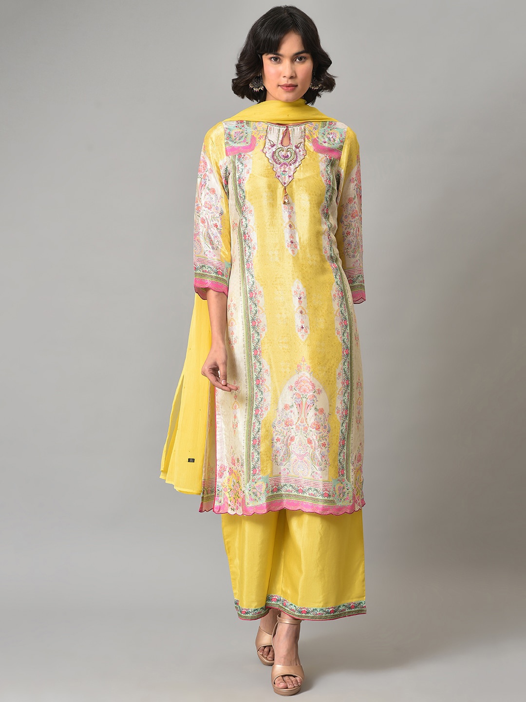 

WISHFUL Women Floral Printed Sequinned Kurta With Palazzos & Dupatta, Yellow