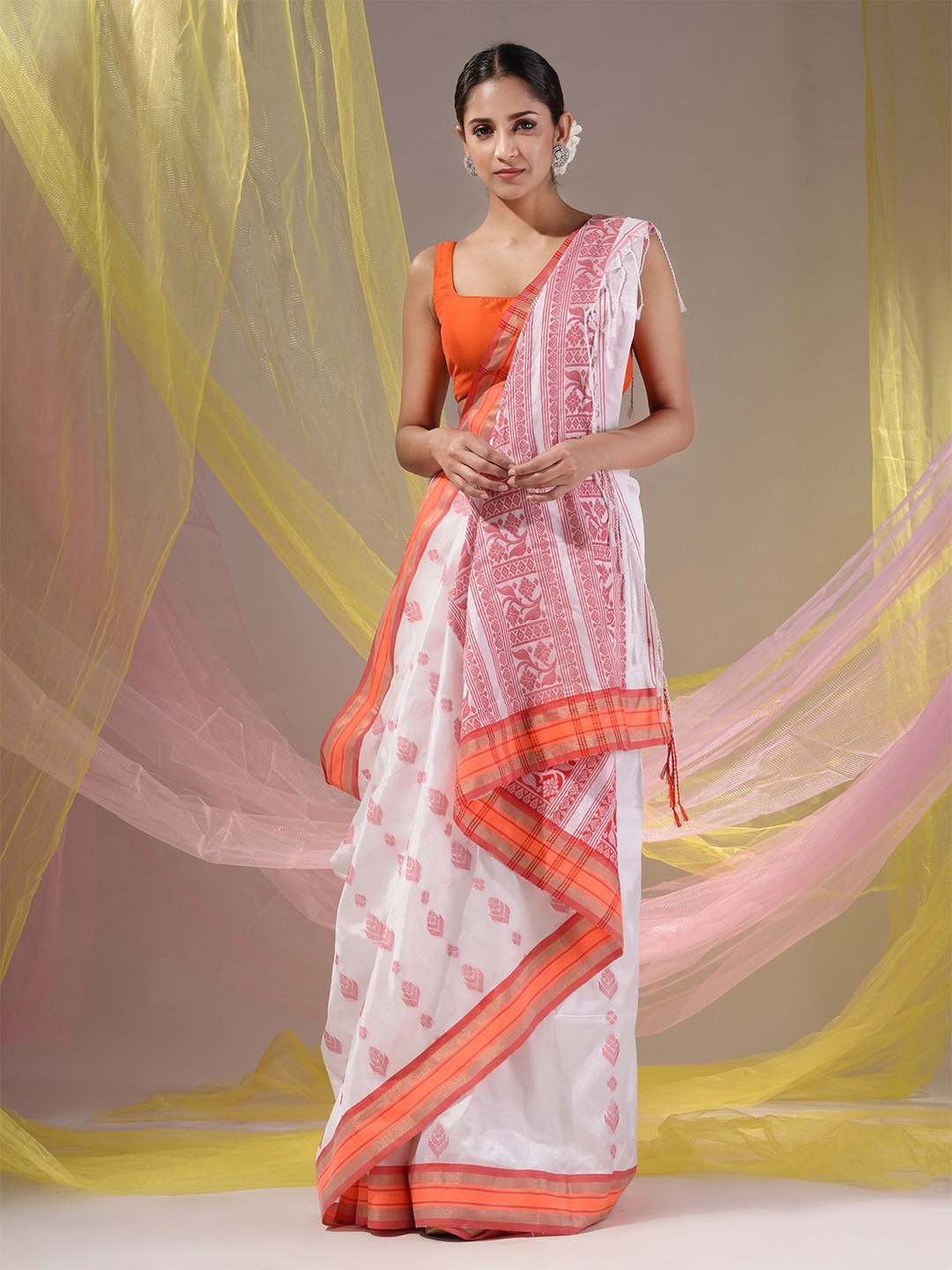 

Charukriti Woven Design Matka Soft Saree, White