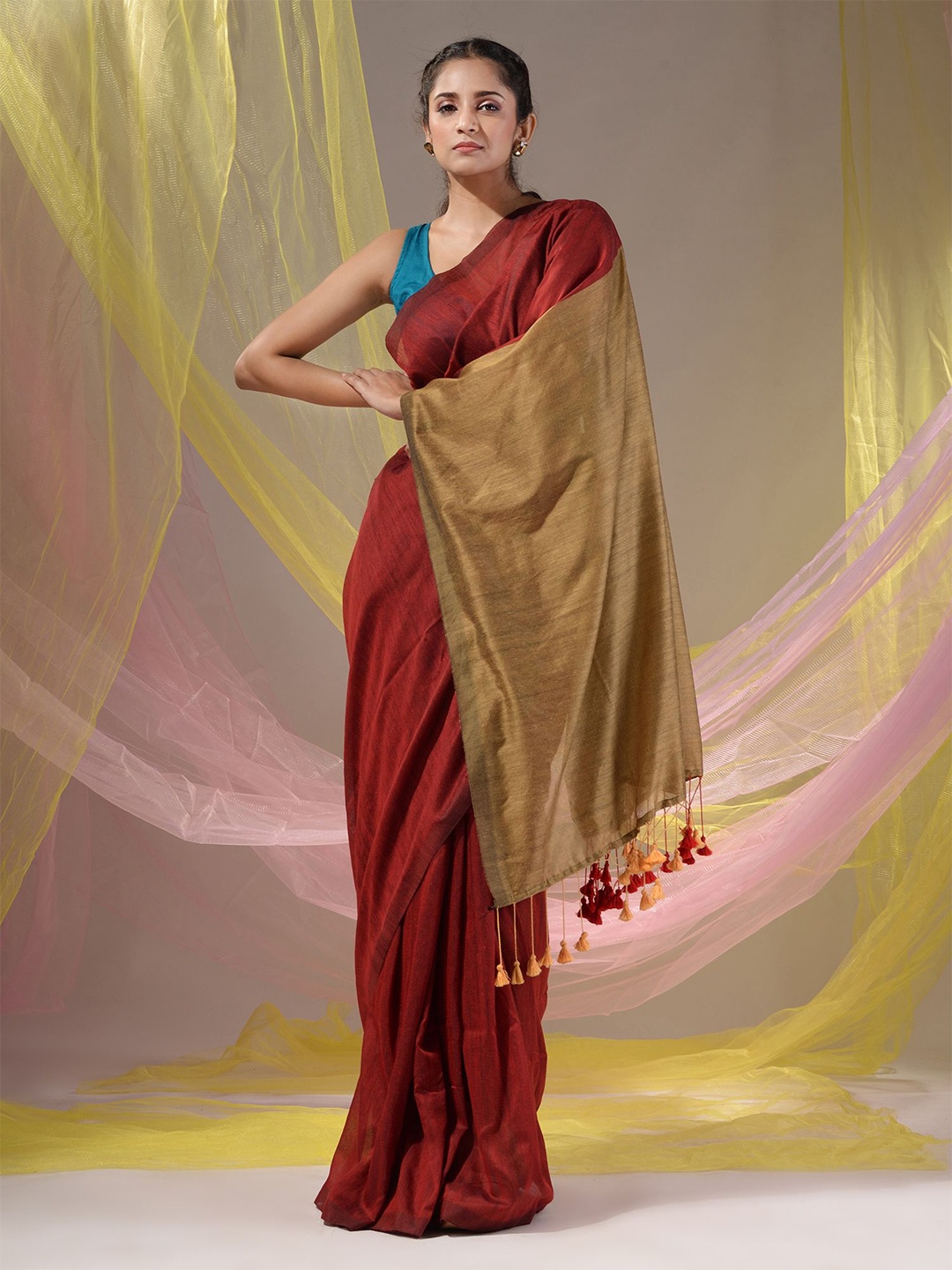 

Charukriti Pure Cotton Saree with Contrast Pallu, Red