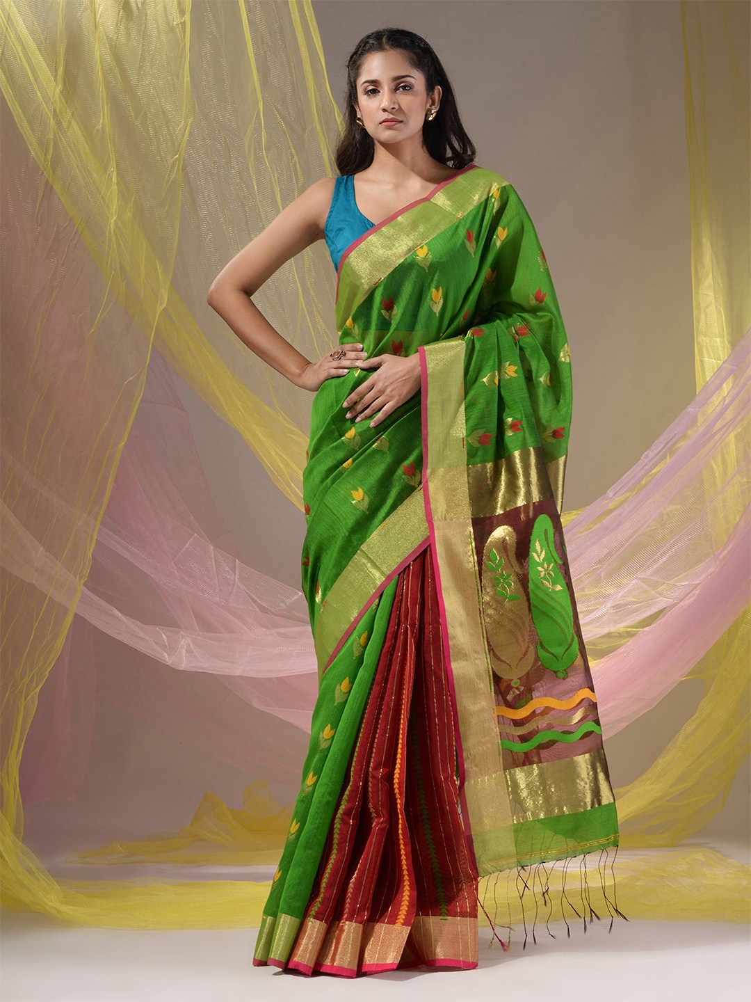 

Charukriti Woven Design Zari Saree, Green