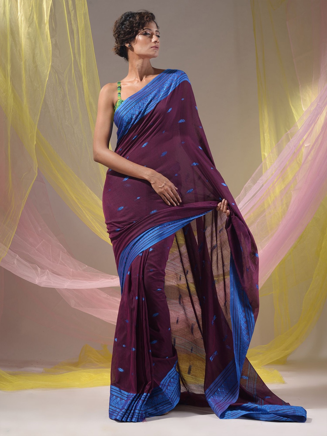 

Charukriti Woven Design Pure Cotton Saree, Purple