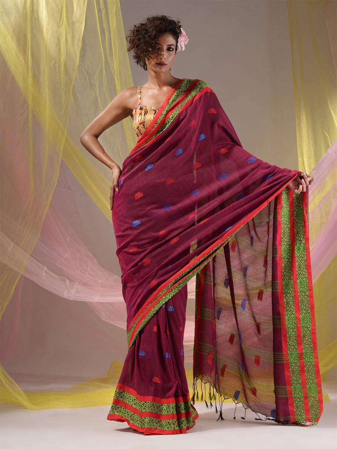 Charukriti Woven Design Pure Cotton Saree, Magenta