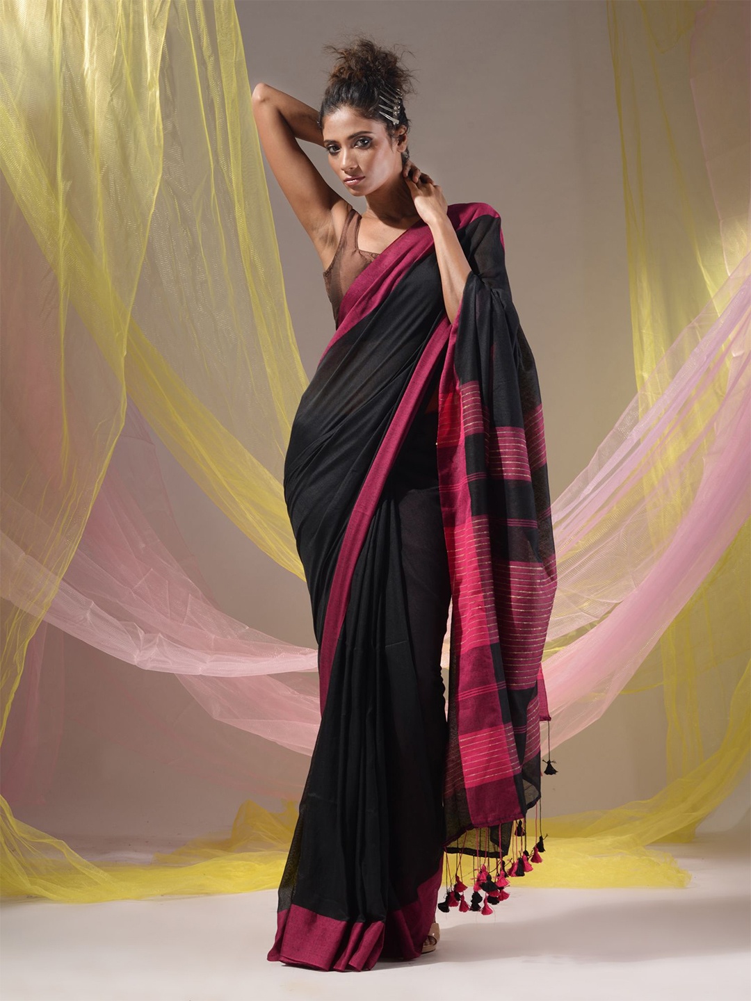 

Charukriti Pure Cotton Saree With Tassels, Black