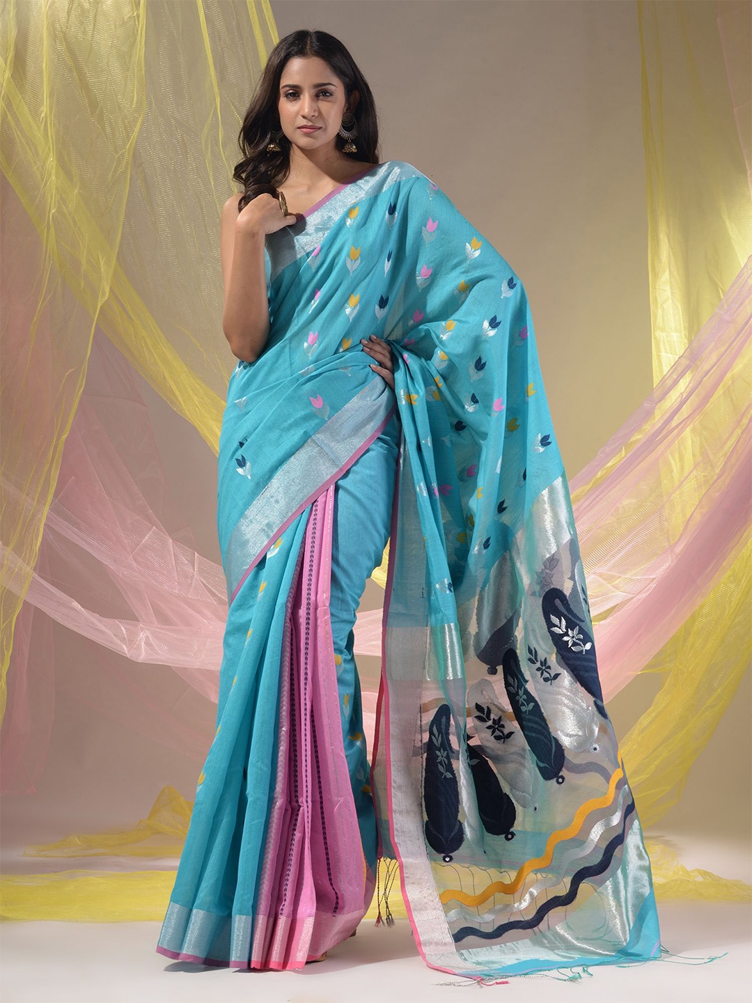 

Charukriti Woven Design Zari Saree, Blue
