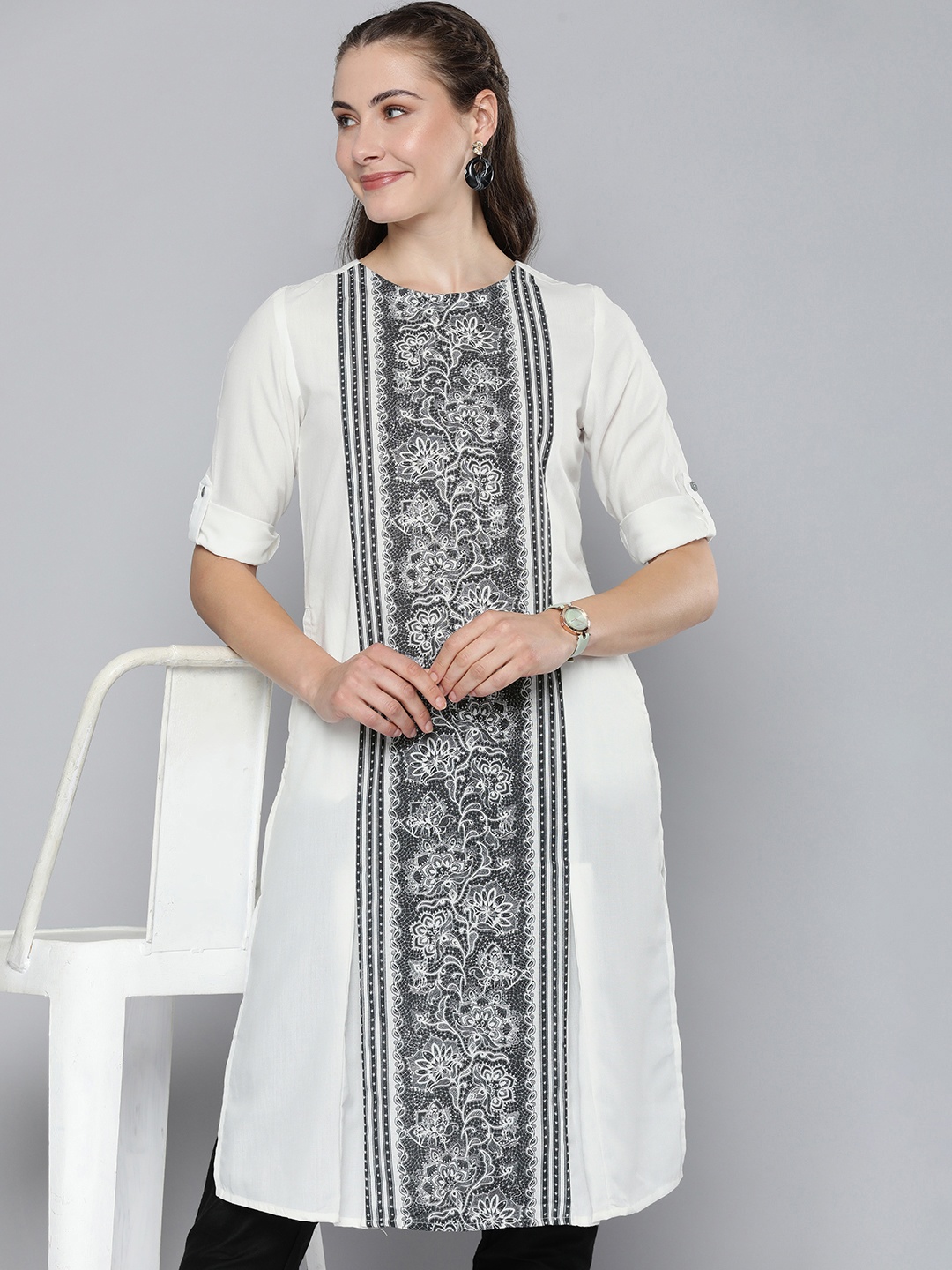 

HERE&NOW Round Neck Roll-Up Sleeves Ethnic Motifs Printed Kurta, White