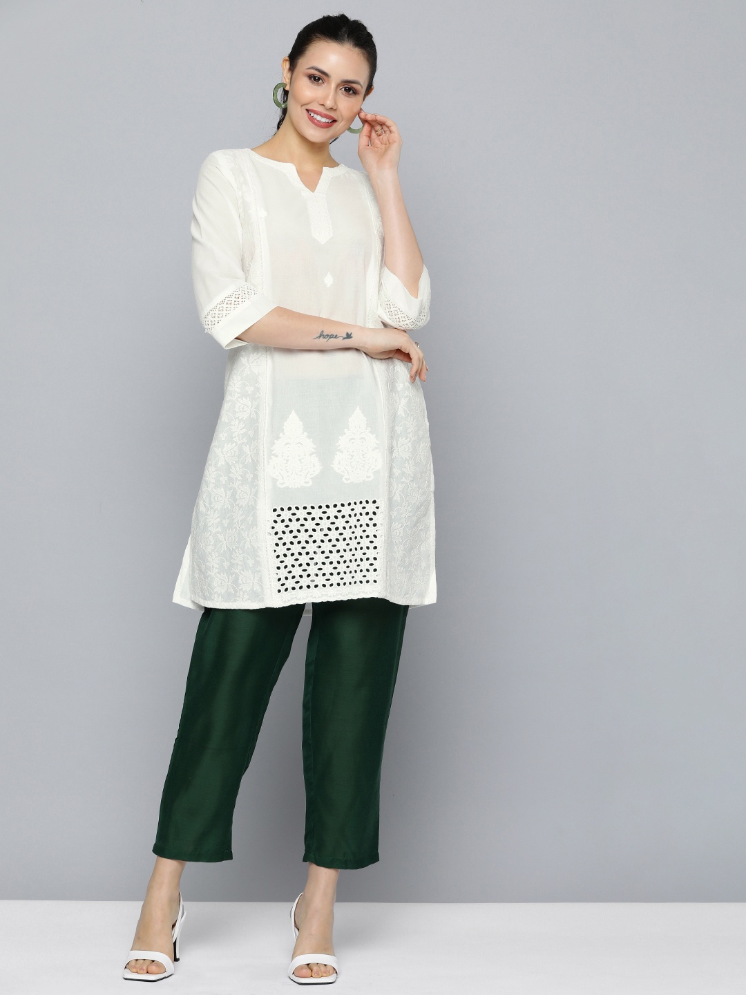 

HERE&NOW Women Pure Cotton Ethnic Motifs Embroidered Thread Work White Romance Kurta