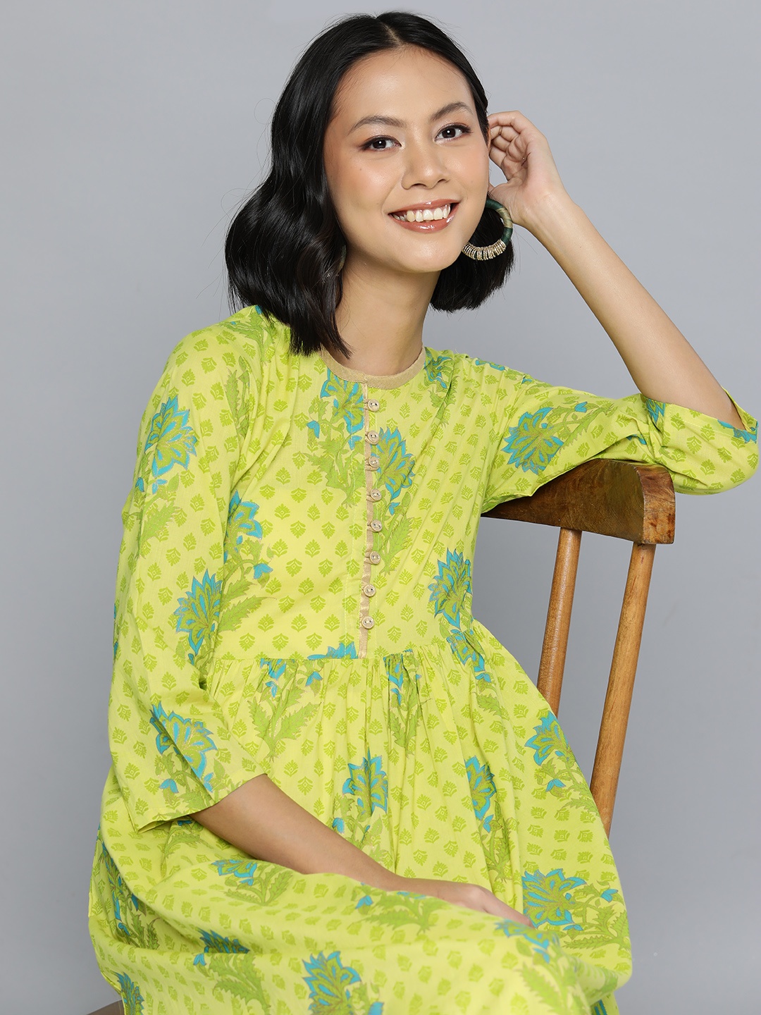 

HERE&NOW Pure Cotton Floral Printed Pleated Kurta, Lime green