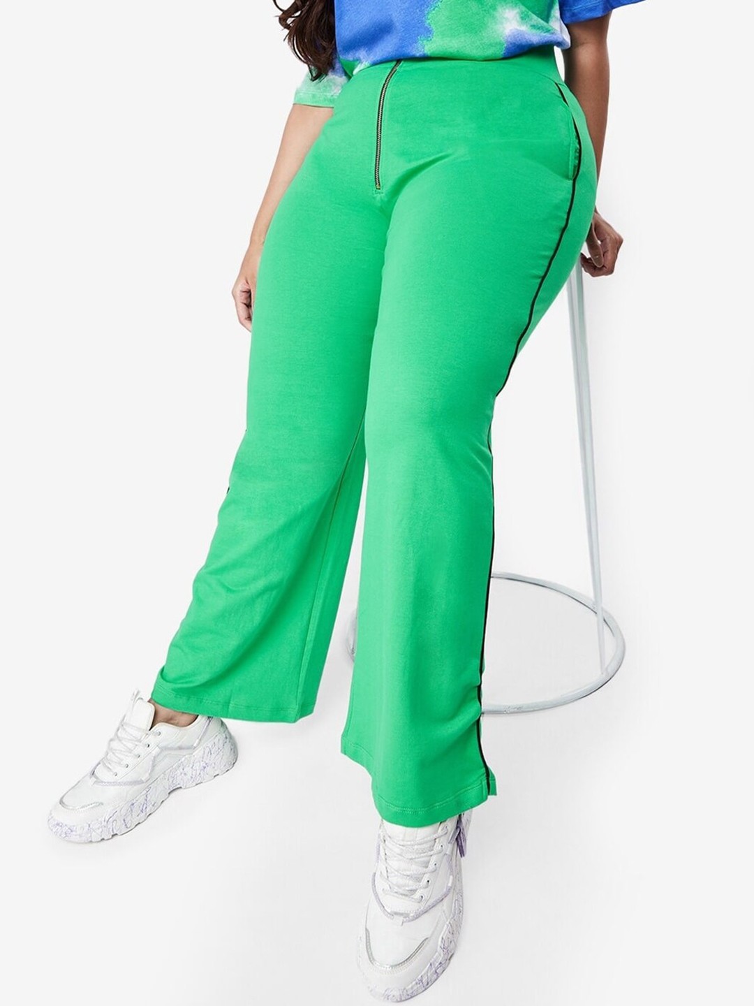 

Bewakoof Plus Women Plus Size Rib High Waist Cotton Track Pant, Green