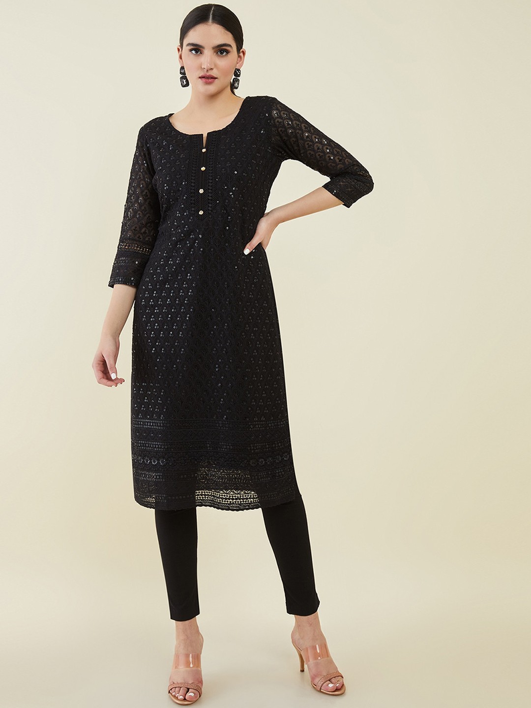 

Soch Women Embroidery Georgette Kurta, Black