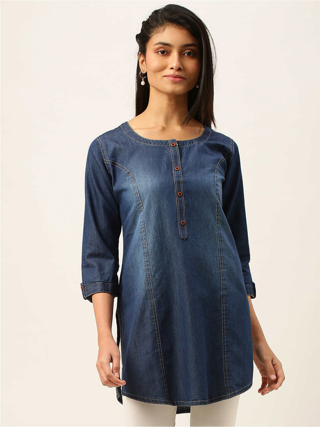 

ZOLA Round Neck Denim Light Wash Cotton Straight Tunic, Blue