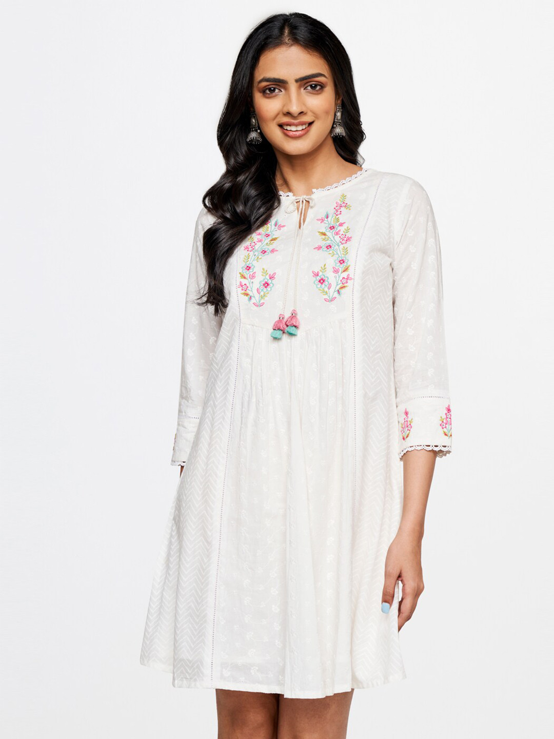 

Global Desi Floral Embroidered Tie Up Neck Pure Cotton Dress, White