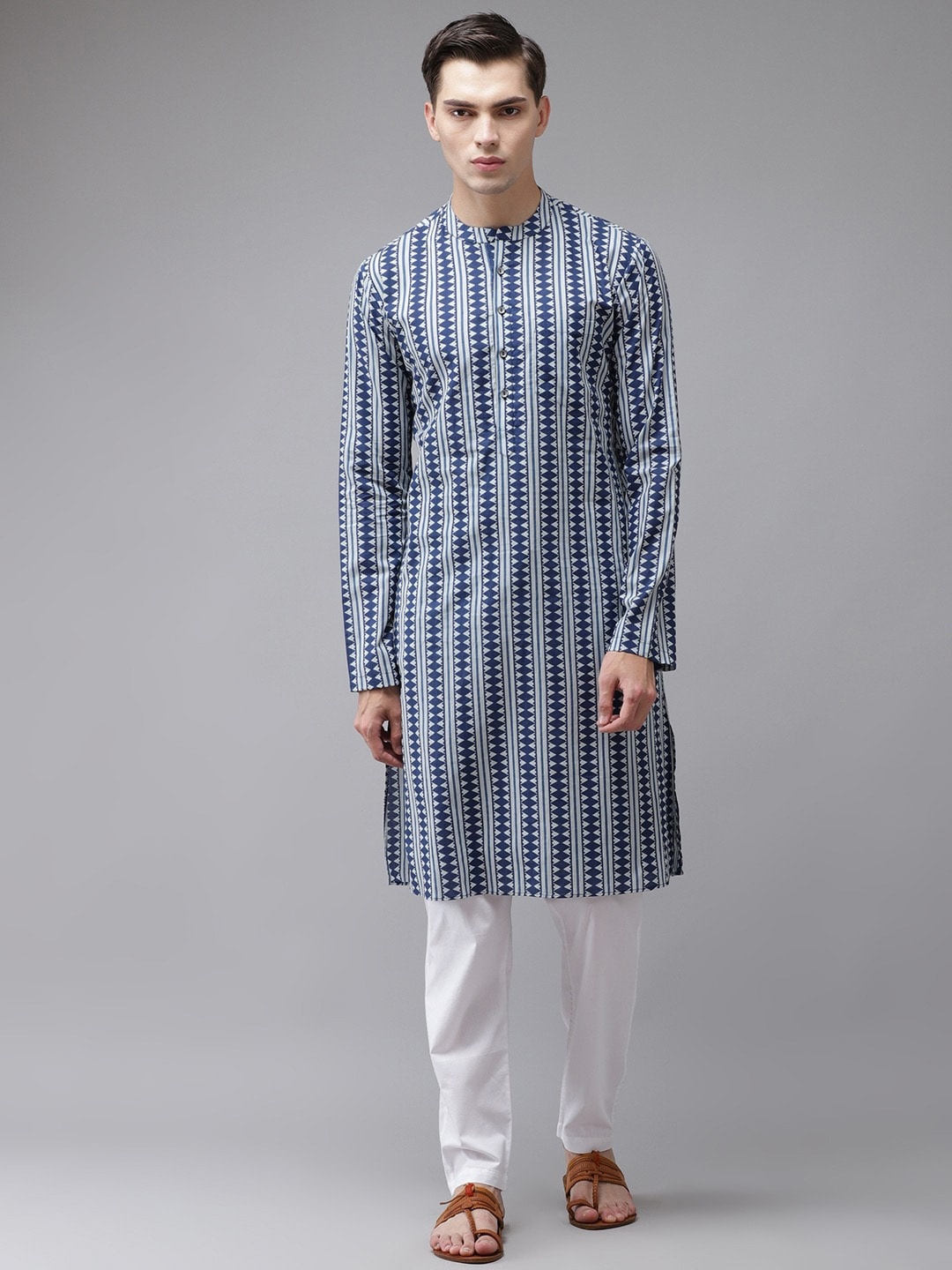 

See Designs Men Printed Pure Cotton Kurta, Blue