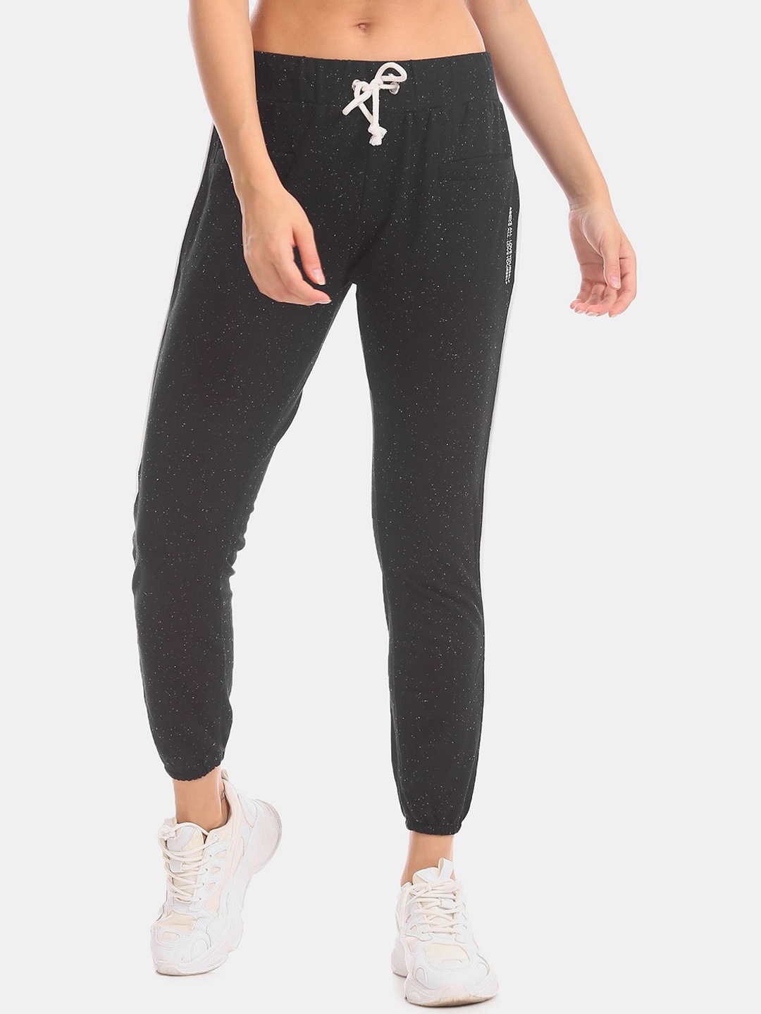 

V-Mart Women Joggers Trousers, Black