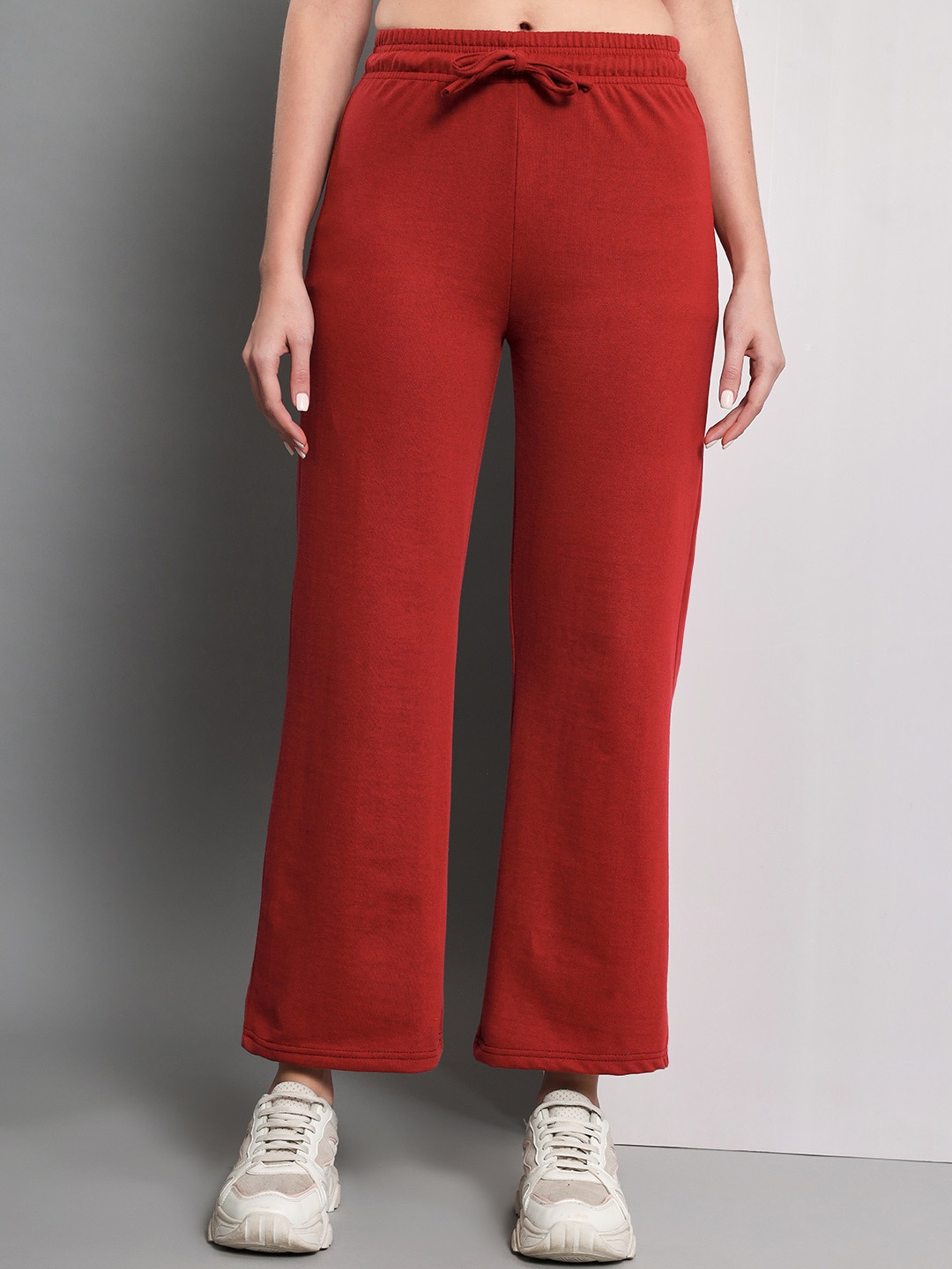 

Q-rious Women Relaxed-Fit Flared Track Pants, Maroon