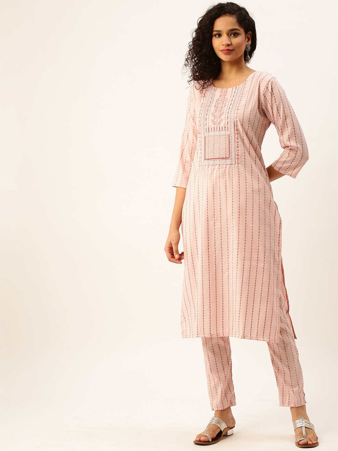 

ZOLA Women Embroidered Kurta with Trousers, Pink