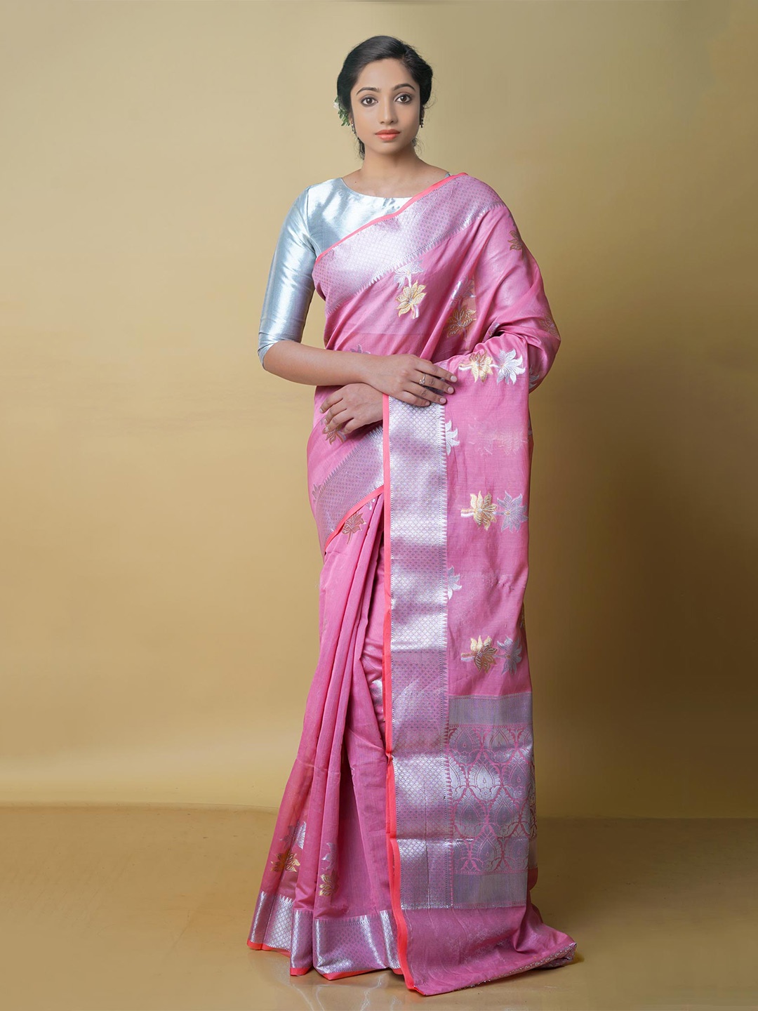 

Unnati Silks Ethnic Motifs Woven Design Zari Banarasi Saree, Pink