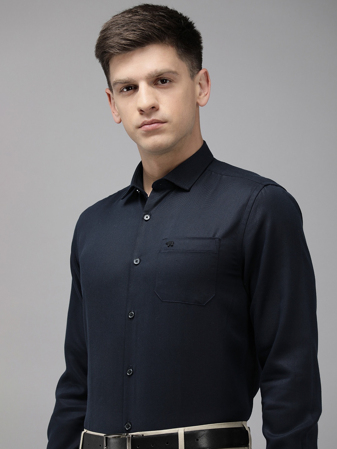 

THE BEAR HOUSE Slim Fit Opaque Formal Shirt, Navy blue