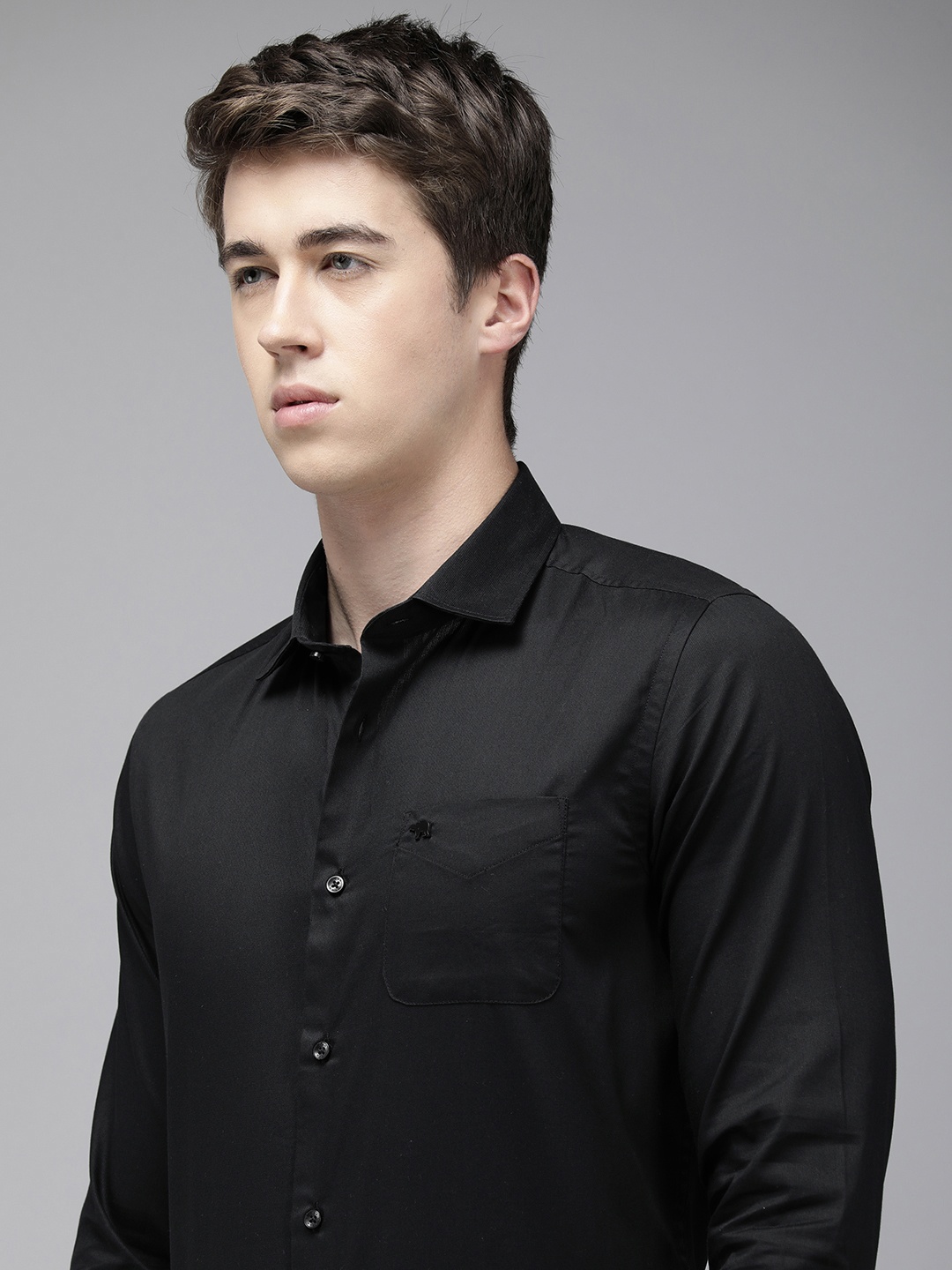 

THE BEAR HOUSE Men Slim Fit Opaque Pure Cotton Casual Shirt, Black