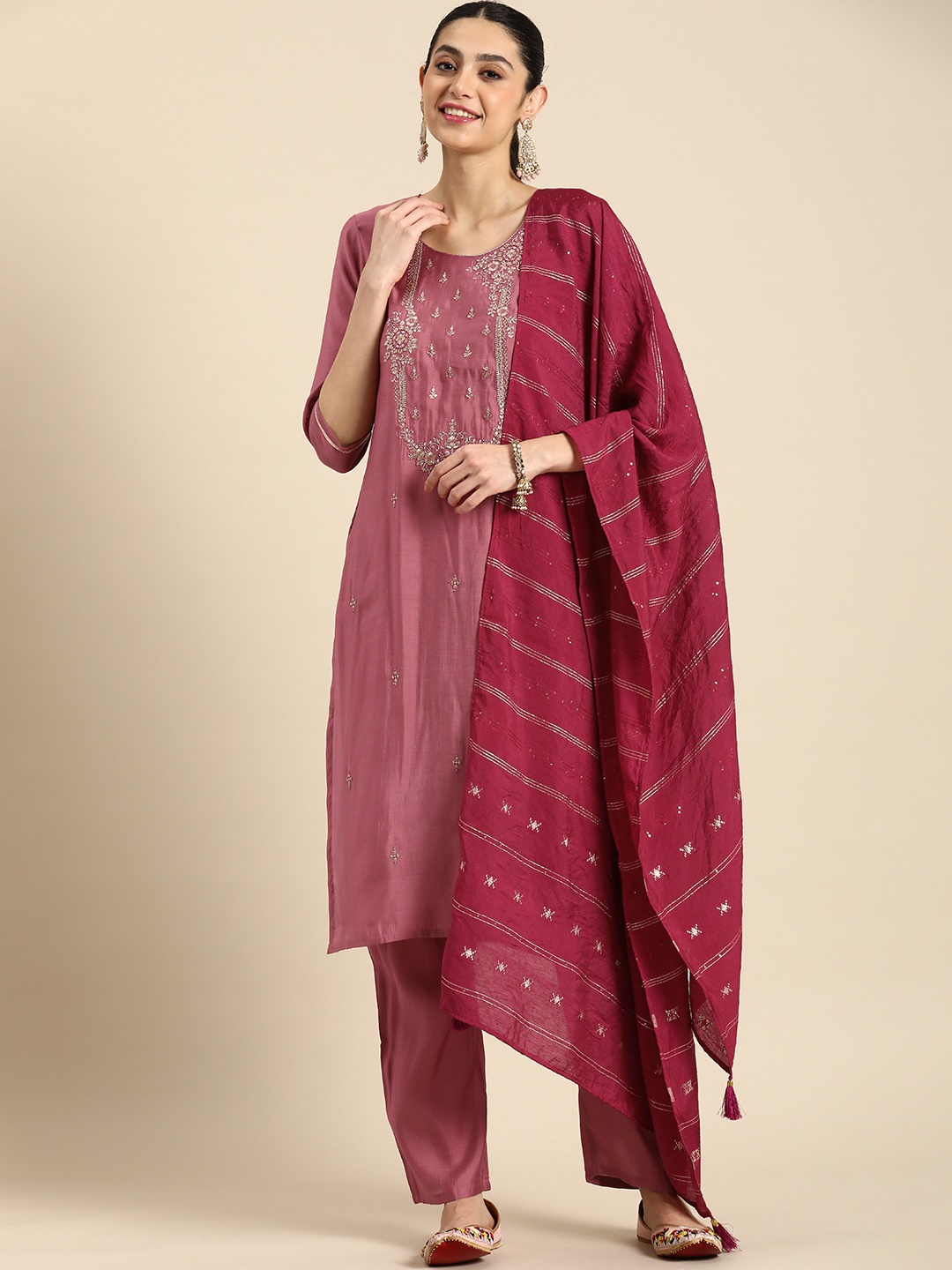 

Anouk Ethnic Motifs Embroidered Thread Work Kurta With Trousers & With Dupatta, Pink