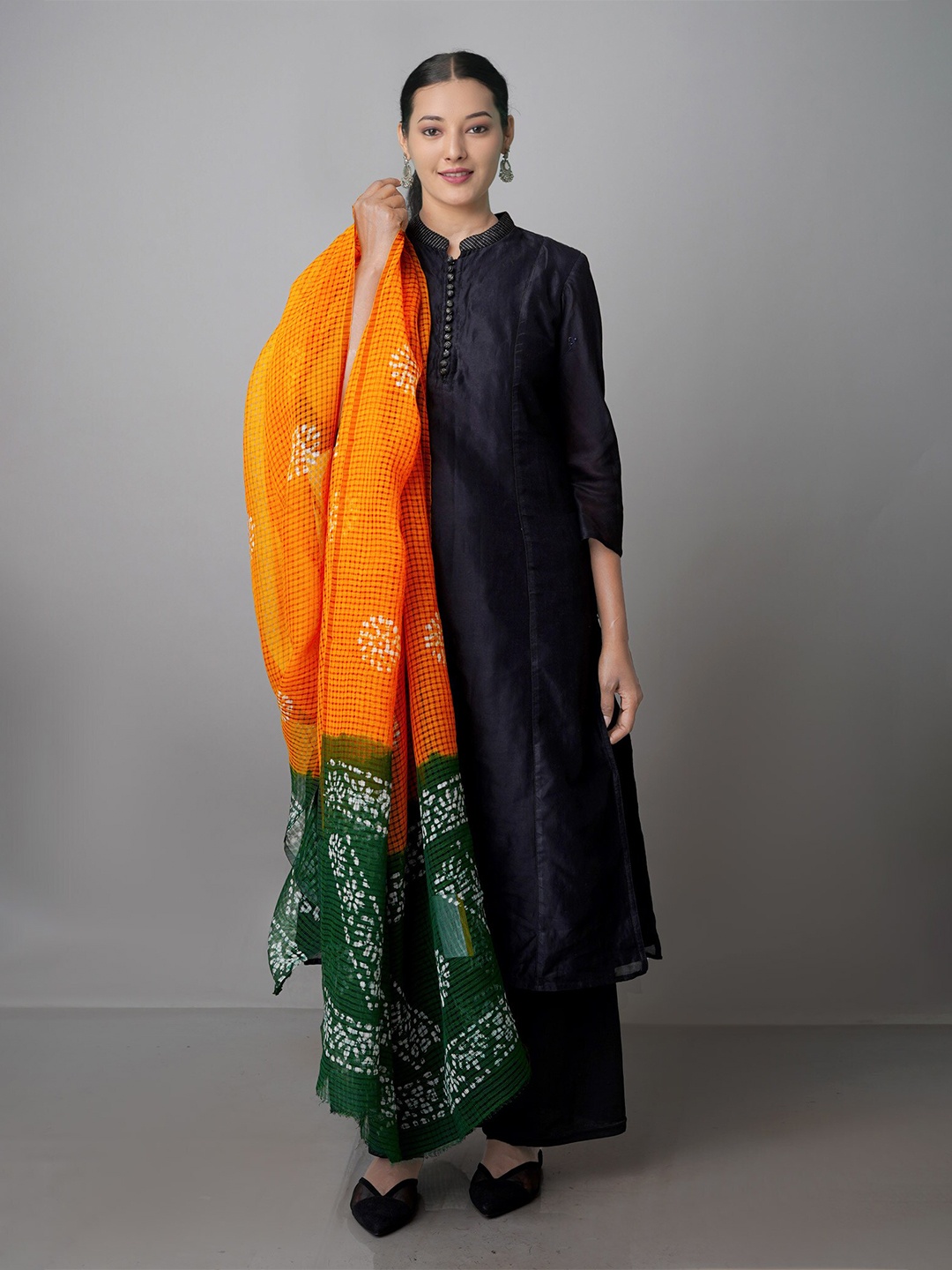 

Unnati Silks Checked Pure Cotton Batik Dupatta, Mustard