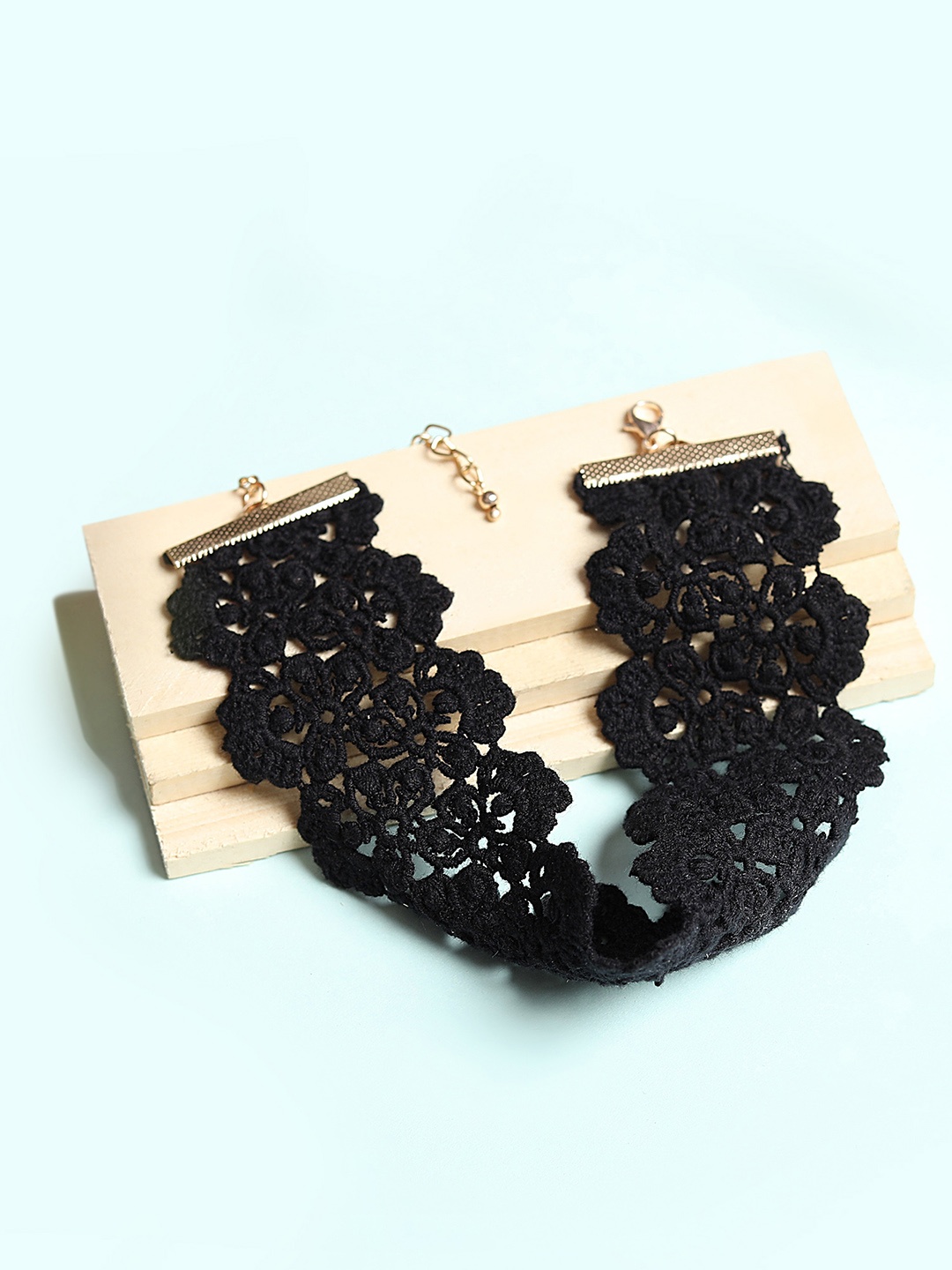 

Blueberry Black Crochet Choker Necklace