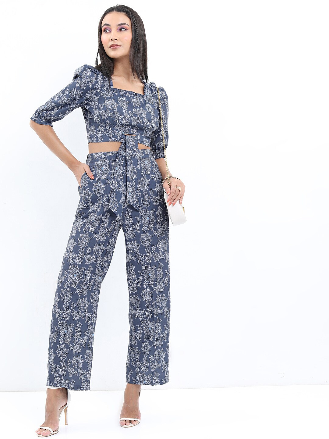 

KETCH Women Floral Printed Crop Kaftan Top & Trouser, Blue