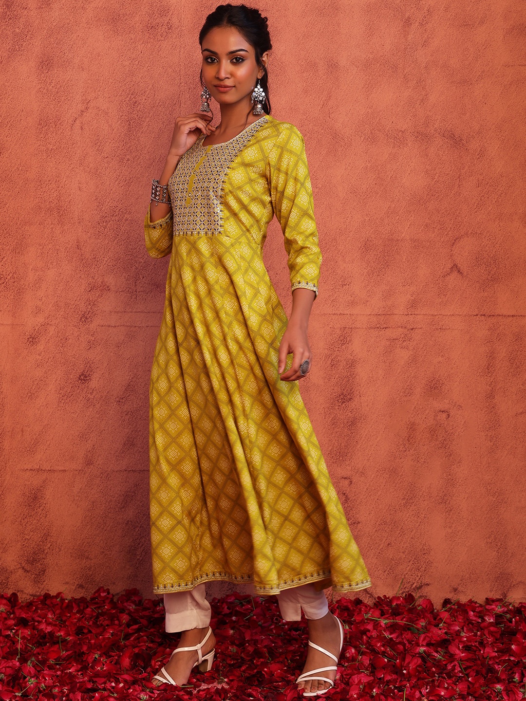 

INDYA Women Bandhani Printed Anarkali Kurta, Mustard