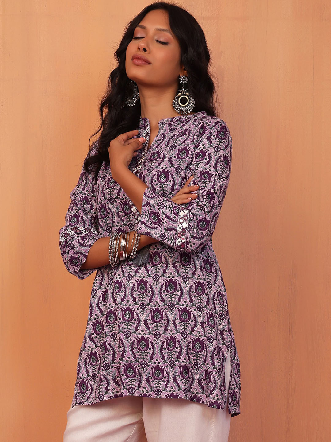 

INDYA Floral Printed Kurti, Purple