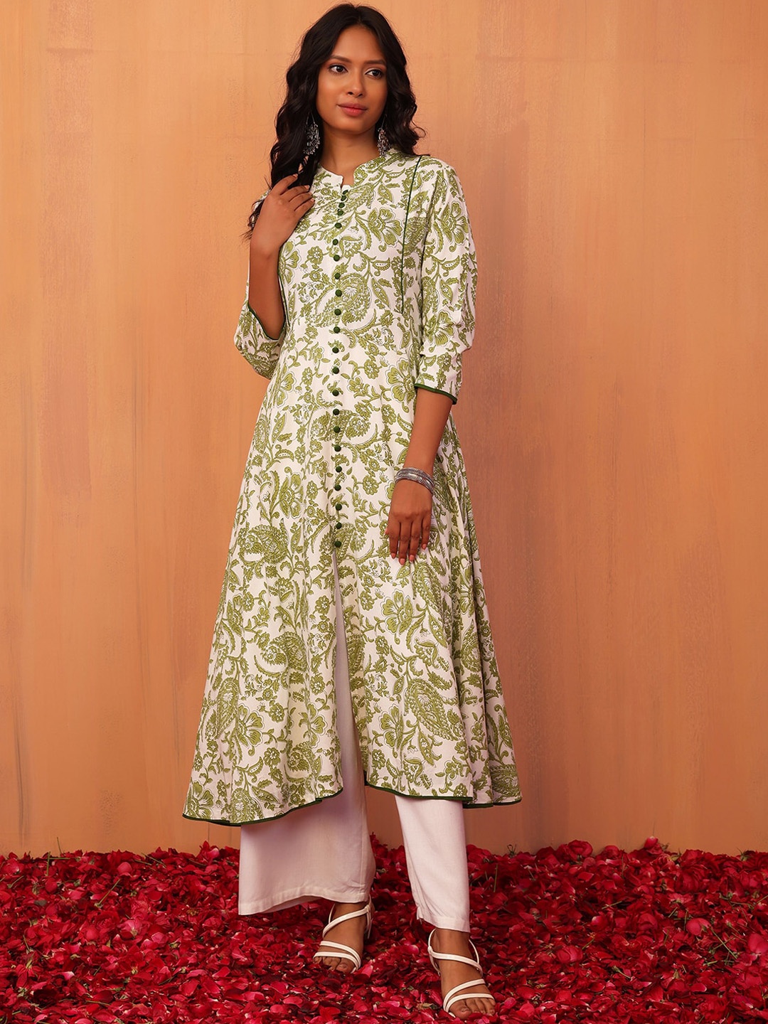 

INDYA Women Floral Printed Cotton Kurta, White