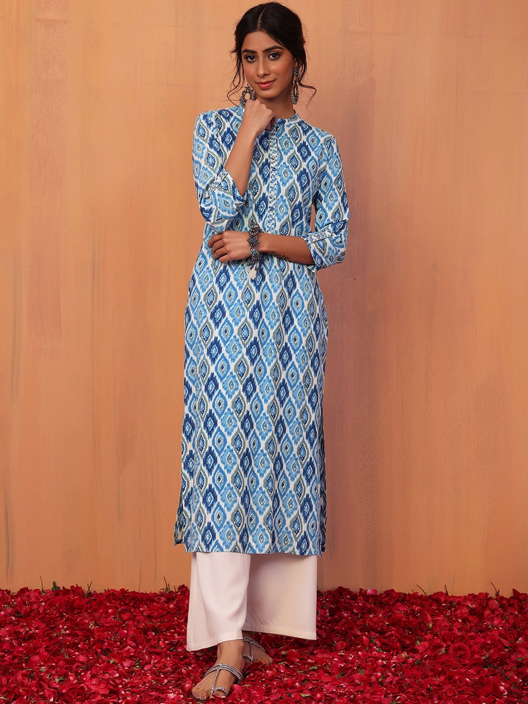 

INDYA Women Geometric Printed Straight Kurta, Blue