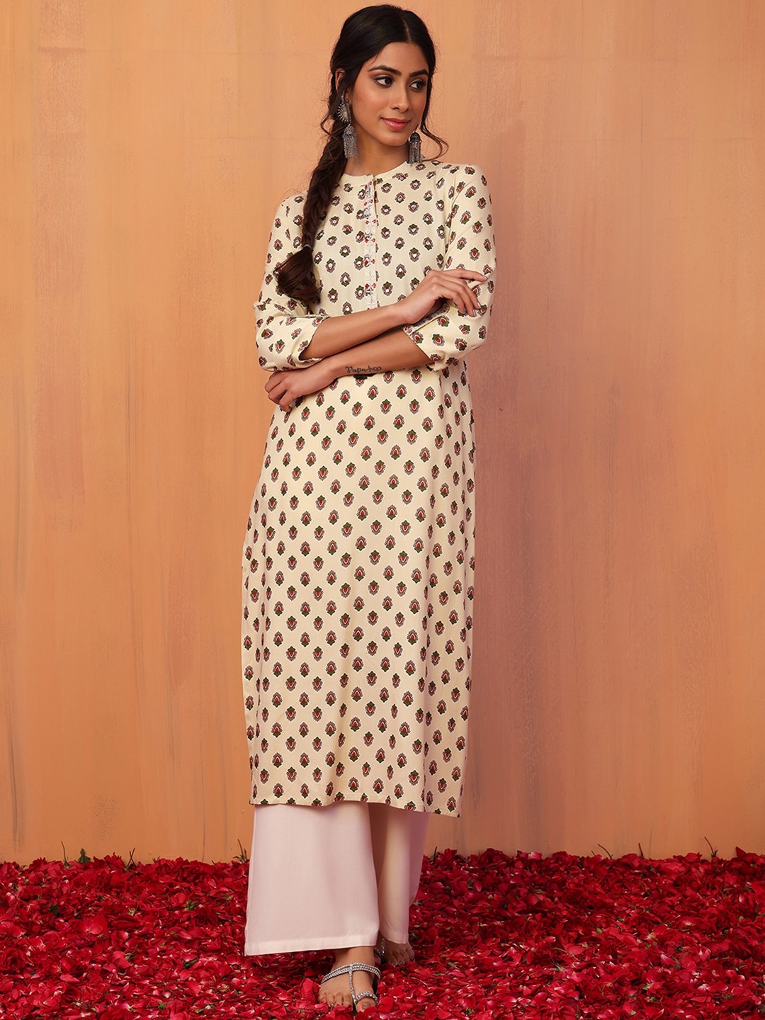 

INDYA Women Ethnic Motifs Printed Embroidered Detail Straight Kurta, White