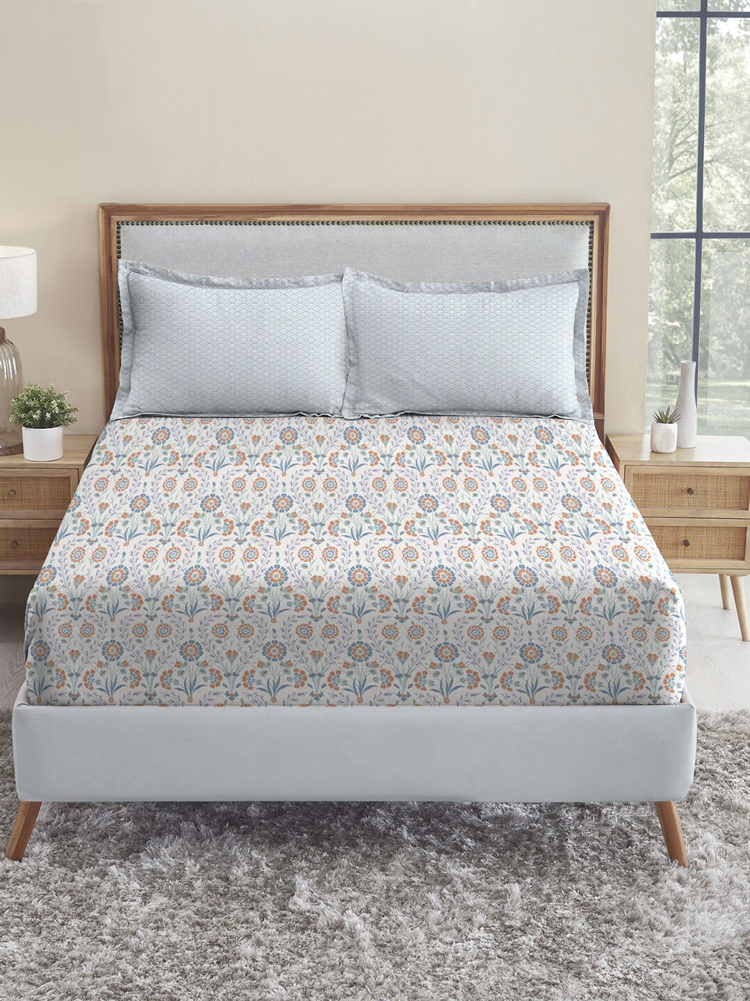 

Trident Earth Lover Off White 144 TC Cotton Flat King Bedsheet with 2 Pillow Covers