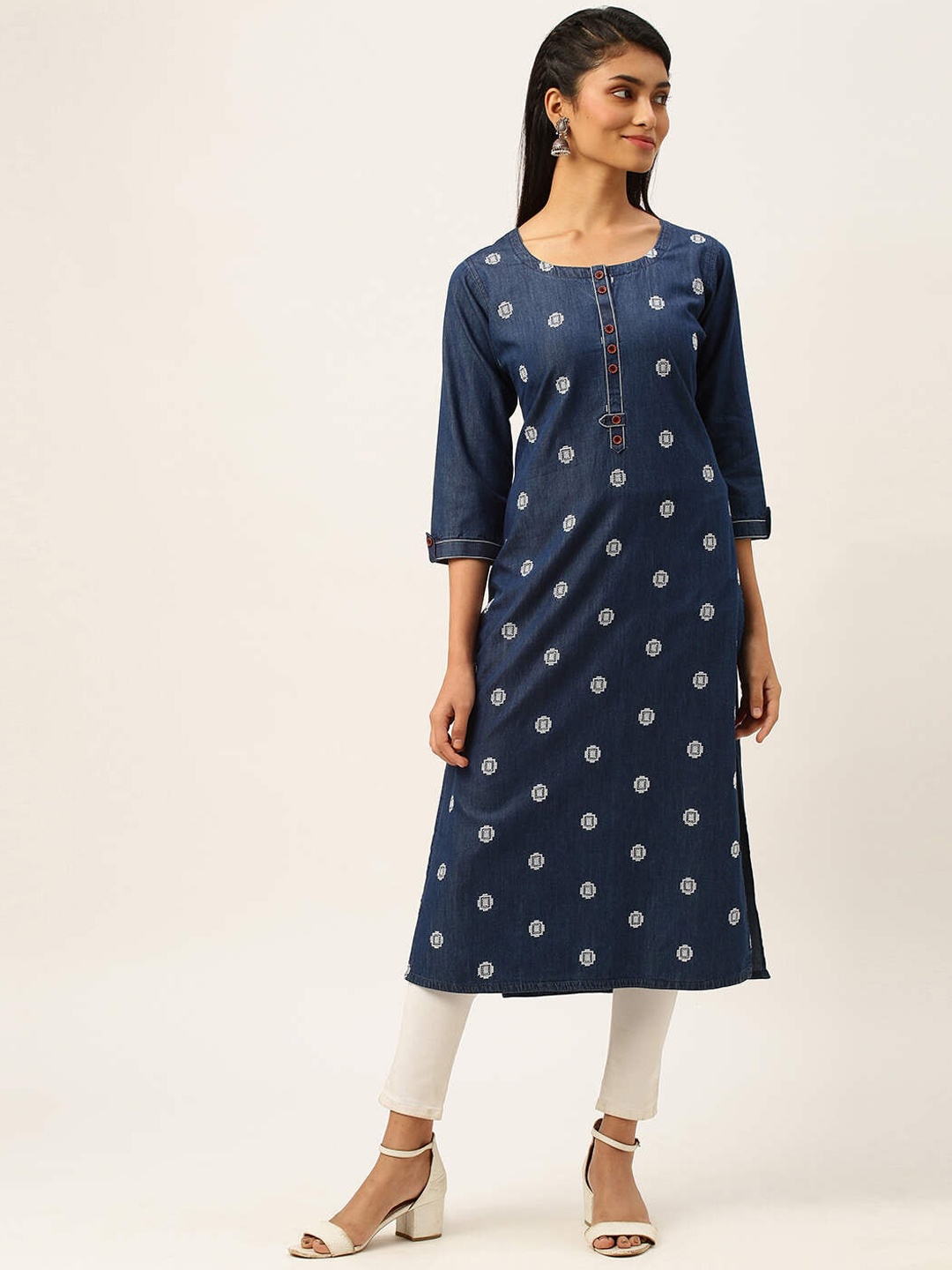 

ZOLA Women Ethnic Motifs Thread Work Denim Kurta, Blue