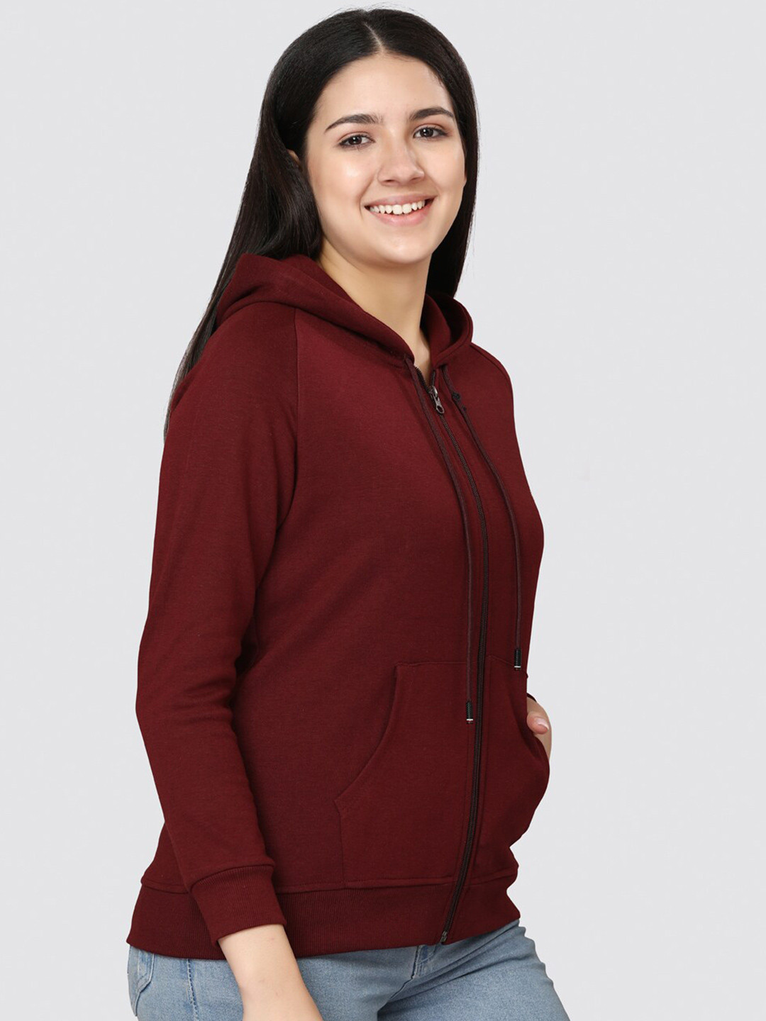

TITTLI Women Maroon Hooded Sweatshirt