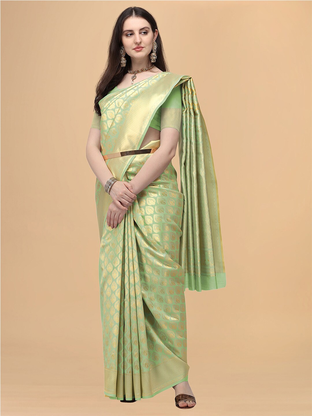 

Kasak Woven Design Zari Banarasi Saree, Green