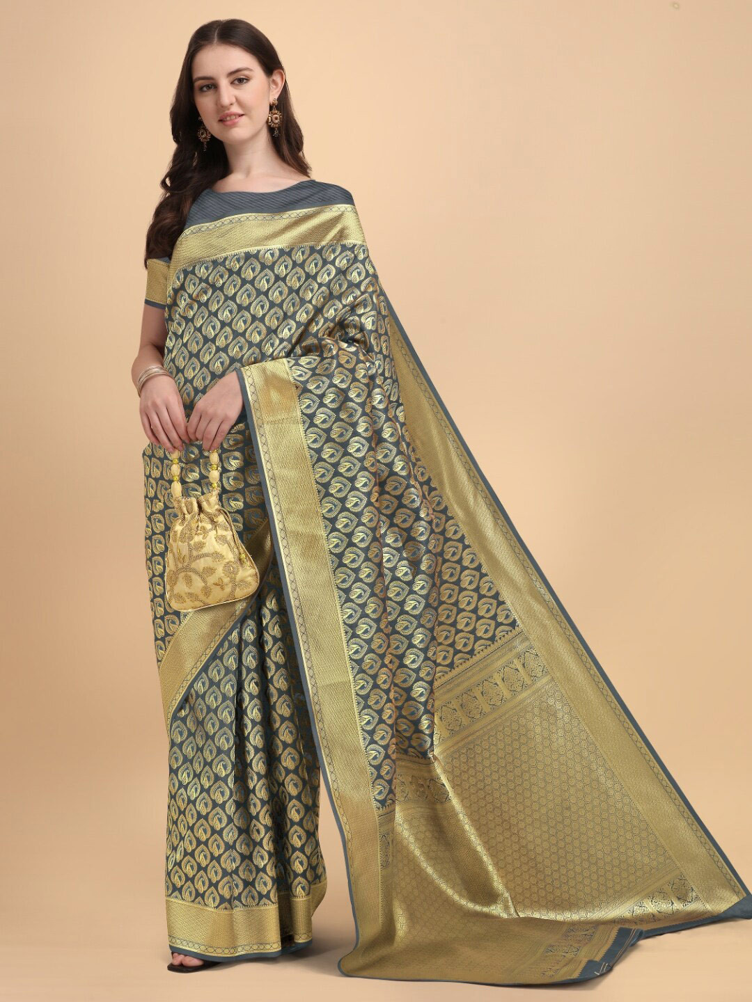 

Kasak Woven Designed Banarasi Saree, Grey