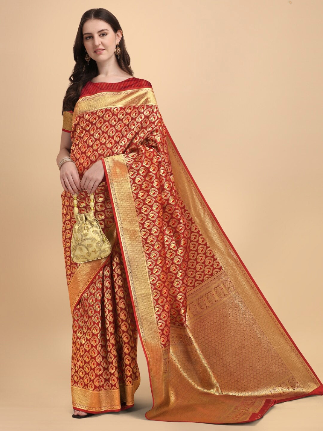 

Kasak Paisley Woven Design Zari Jacquard Banarasi Saree, Red
