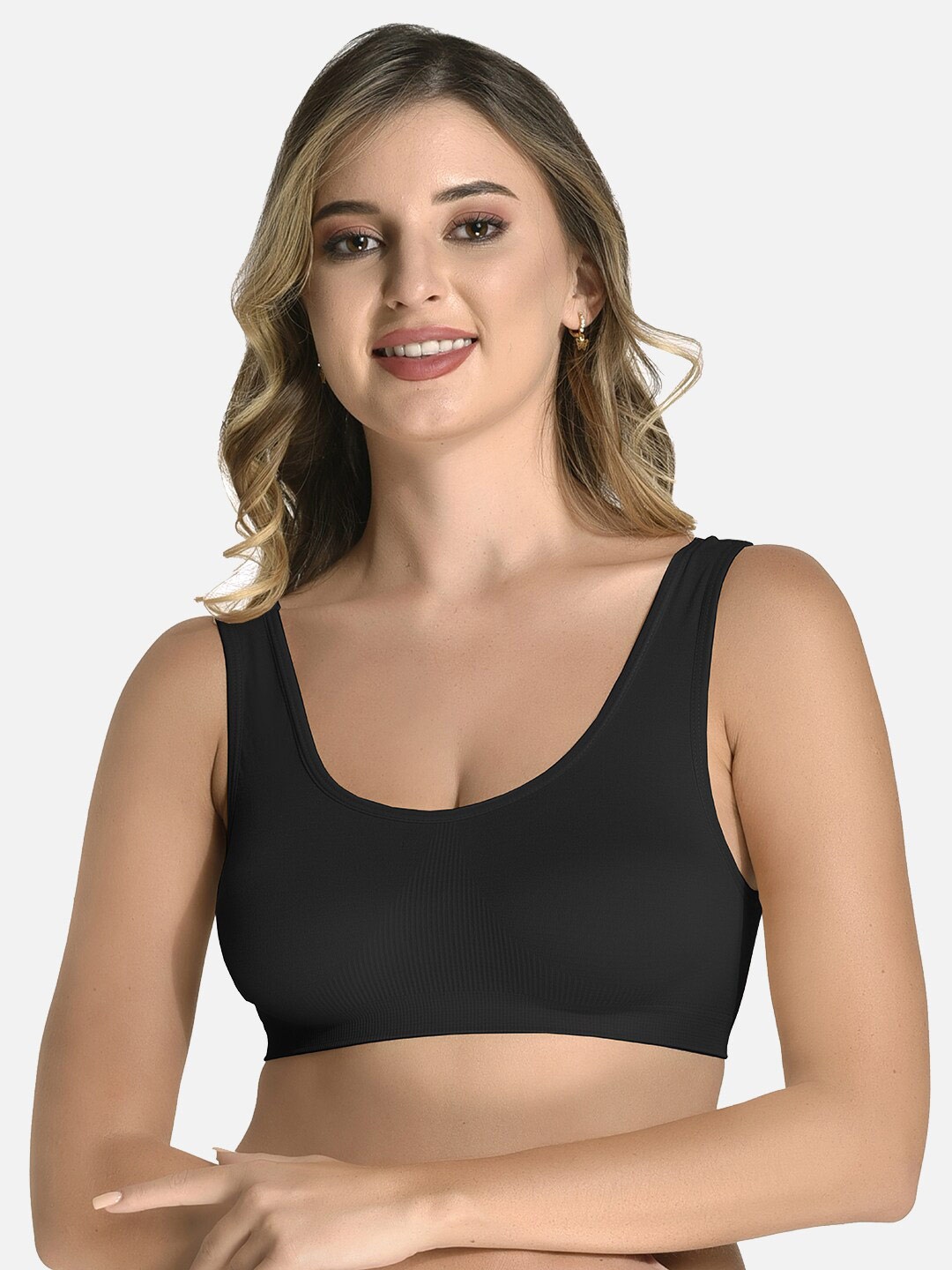 

StyFun Non Padded Non-Wired All Day Comfort Workout Bra, Black