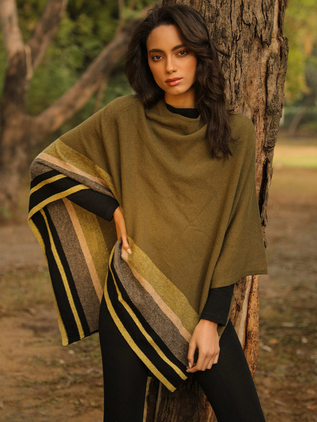 

KHALEEJ Striped Wool Longline Poncho, Olive