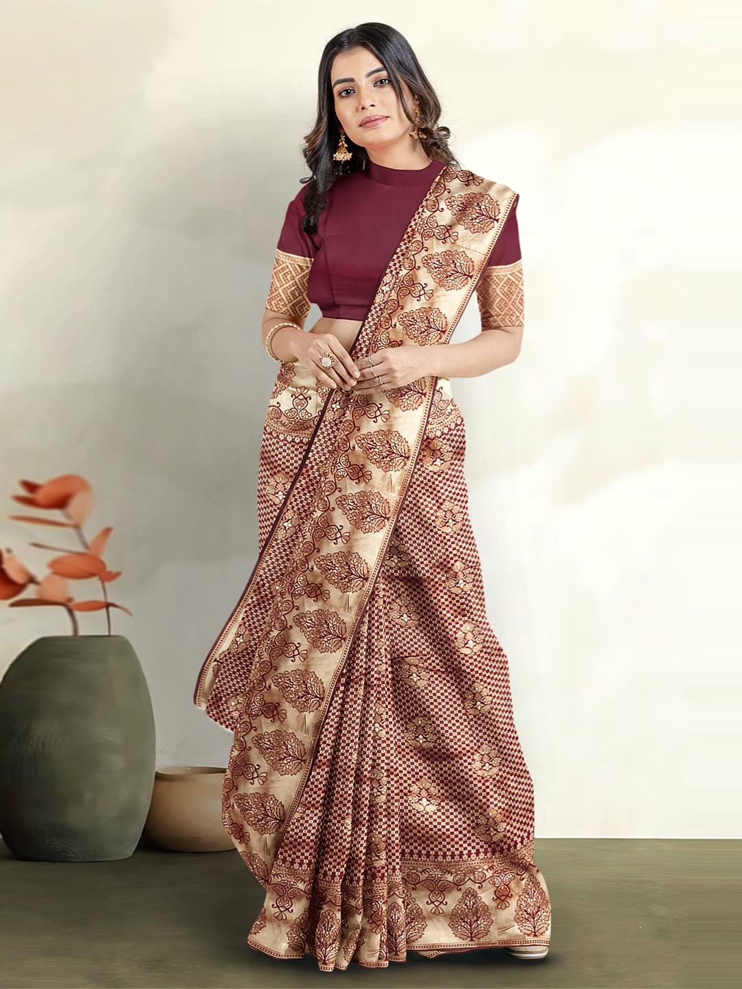 

Kalamandir Woven Design Zari Saree, Maroon