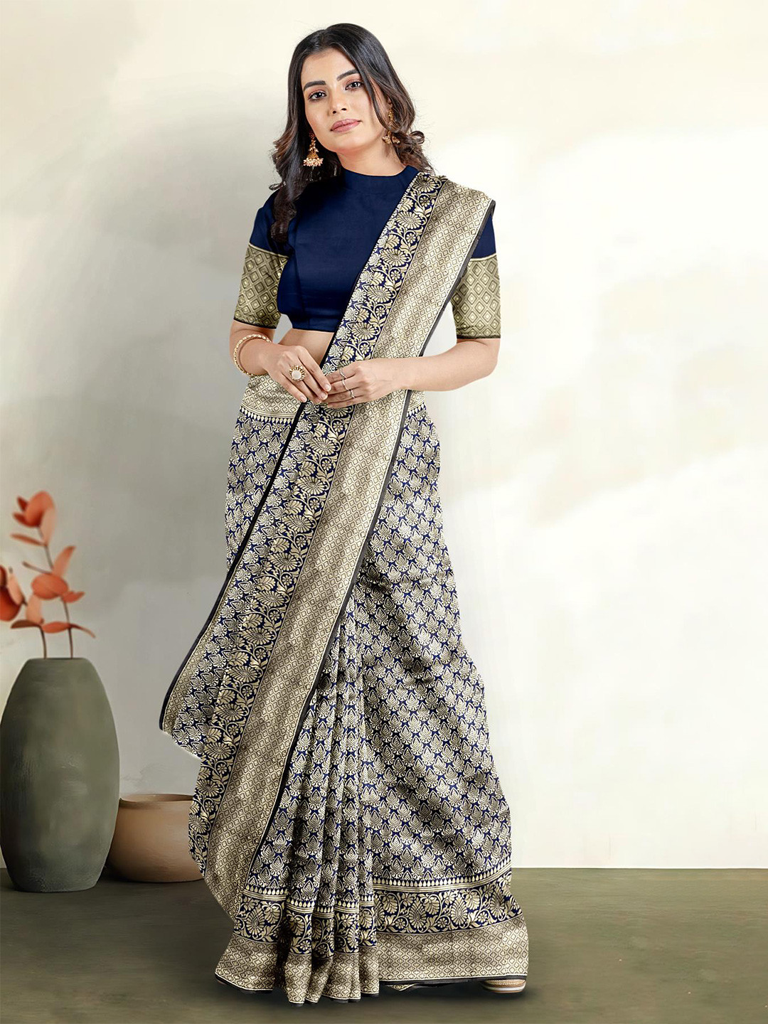 

Kalamandir Woven Design Zari Saree, Navy blue