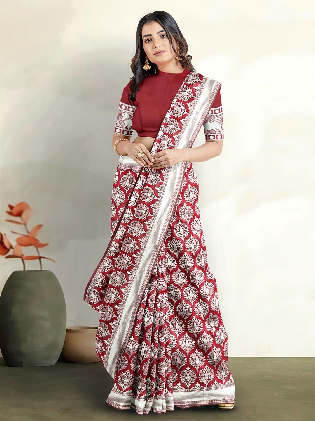 

Kalamandir Woven Design Saree, Maroon
